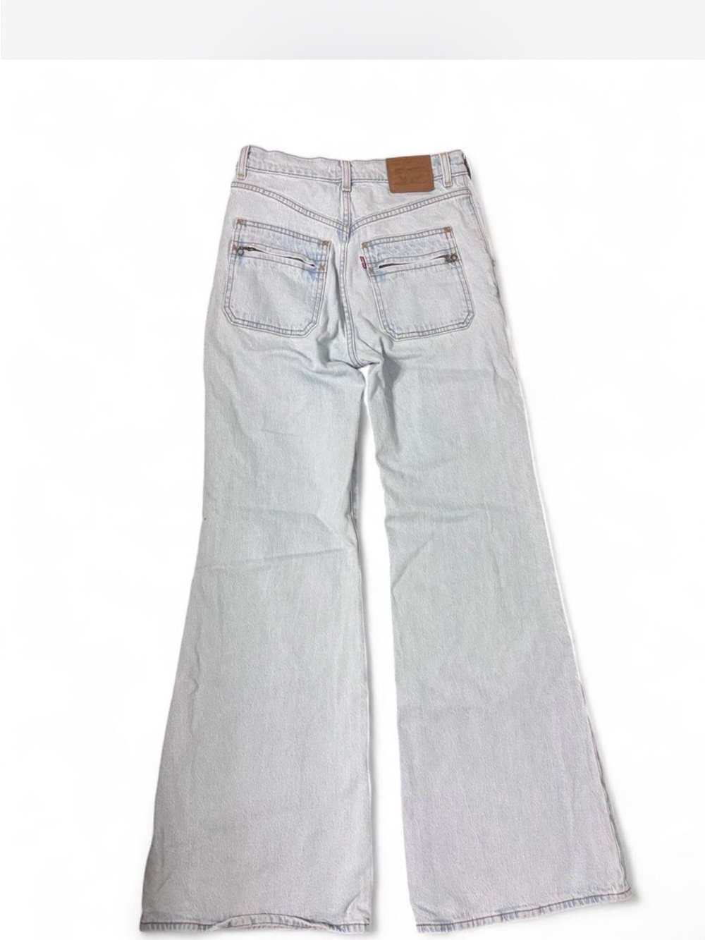 Levi’s Ribcage Bell Light Wash Women’s Jeans - Size 26 - Picture 4 of 4